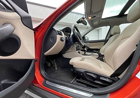 BMW X1 20d sDrive X-LINE/PANO/LEDER-CREM/XENON/NAVI
