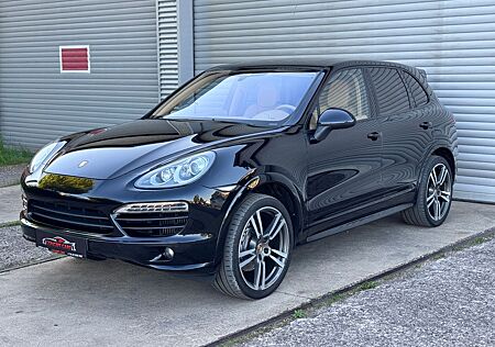 Porsche Cayenne Diesel *PANO KAMERA BOSE AHK SPURASSIST*