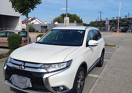 Mitsubishi Outlander 2.0 MIVEC Active ClearTec 2WD CVT ...