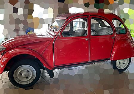 Citroën 2 CV CLUB (Ente)