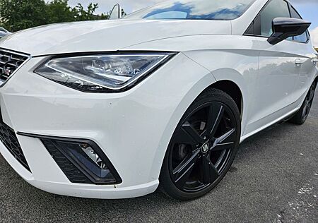 Seat Ibiza 1.0 TSI 70kW FR Pro Black Edition FR P...