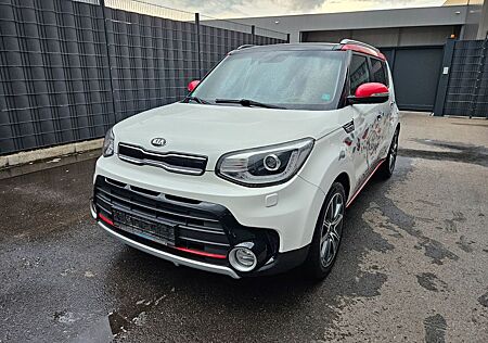 Kia Soul 1,6 Turbo Panoramad Bi-Xenon Leder AHK
