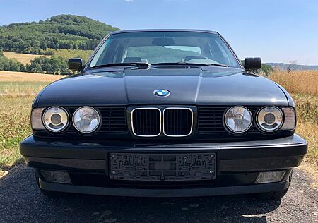 BMW 525i *Vollleder*Sitzheizung*