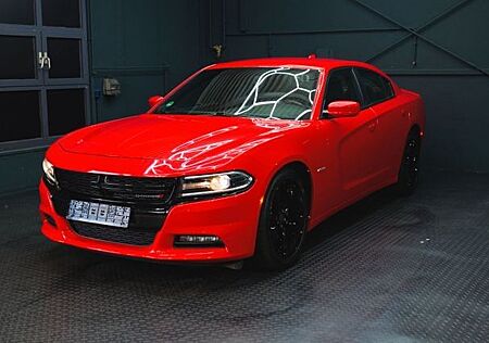 Dodge Charger R/T * 5.7 L V8 HEMI