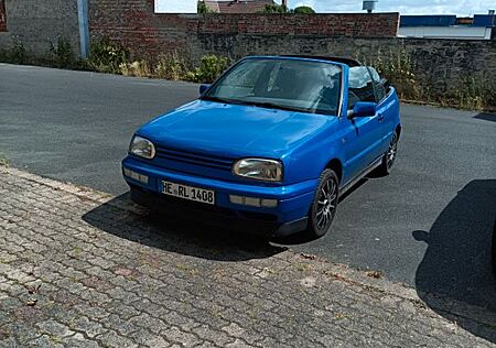 VW Golf Volkswagen Cabrio