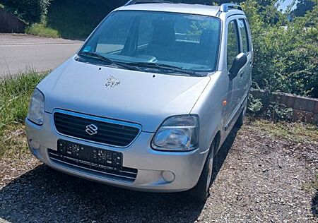 Suzuki Wagon R +