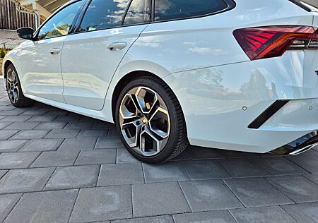 Skoda Octavia 2.0 TDI DSG 4x4 RS Combi RS