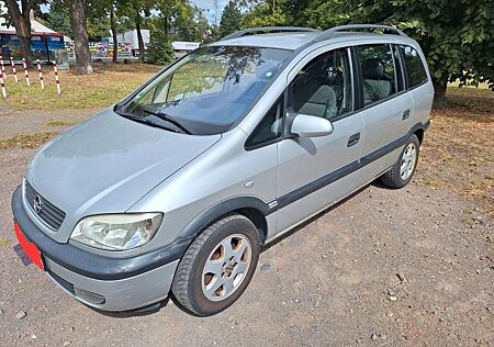Opel Zafira 1.6 16V Comfort Comfort
