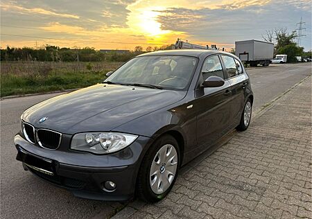 BMW 116i /Gepflegt/Klimaanlage/Tüv neu/Service neu