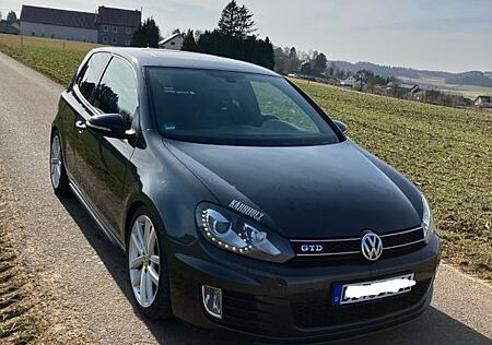 VW Golf Volkswagen 2.0 TDI GTD GTD