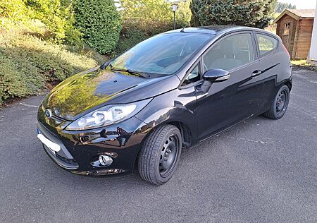 Ford Fiesta 1,25 60kW Champions Edition Champions...