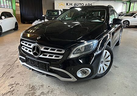 Mercedes-Benz GLA 200 GLA -Klasse 1,6B AUT VOLL VOLL