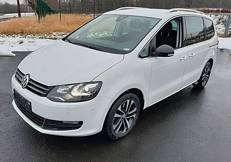 VW Sharan Volkswagen 2.0 TDI DSG IQ.DRIVE,Bi-Xenon,Navi,7.Sitz