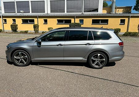 VW Passat Variant Volkswagen 2.0 TDI DSG Comfortline Varia...