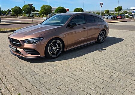 Mercedes-Benz CLA 200 Shooting Brake CLA 200 AMG LINE