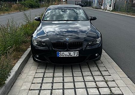 BMW 320i Cabrio -