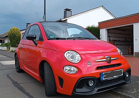 Abarth 595 1.4 T-Jet 16V Pista Pista