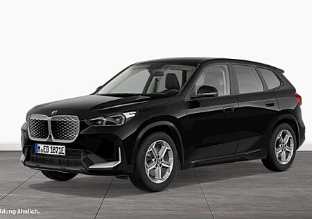 BMW iX1 xDrive30 Driv.Assist+ LiveCockpitProf LED