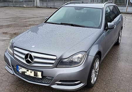 Mercedes-Benz C 180 T AVANTGARDE AVANTGARDE