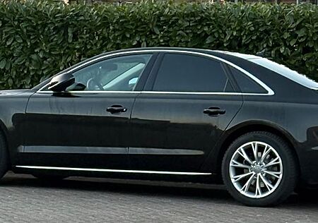 Audi A8 3.0 TDI tiptronic quattro - Stand-Hzg. SSD