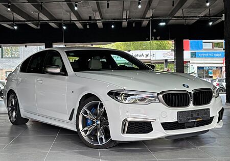 BMW M550d xDrive /HUD/S-DACH/MASSAGE/360°KAM