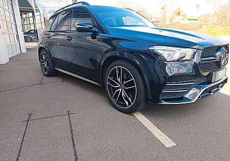 Mercedes-Benz GLE 300 d 4Matic AMG Leder Pano/AHK/Spur.