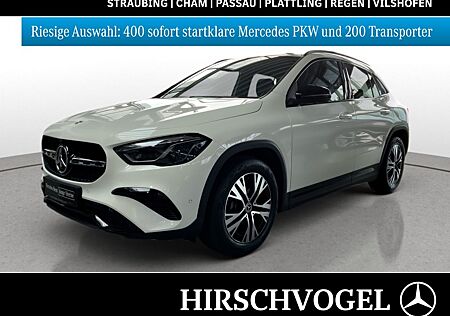 Mercedes-Benz GLA 180 Progressive Line+Night+AHK+DISTR+KEYLESS