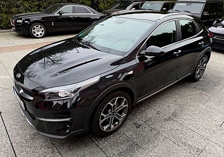 Kia XCeed 1.6 CRDI Vision *LED*Navi*Kamera*1.Hand*