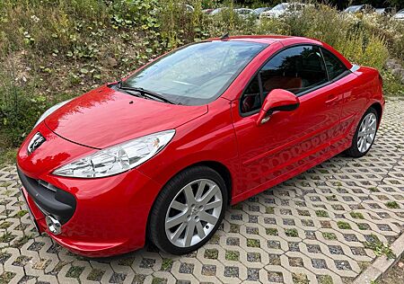Peugeot 207 CC Cabrio-Coupe Sport 1.Hand