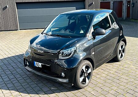 Smart ForTwo coupé 60kW EQ Batterie - PANO LED KAMERA