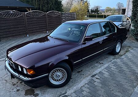 BMW 730i V8
