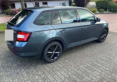 Skoda Fabia 1.2l TSI DSG 81kW Style Combi Style