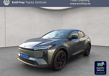 Toyota C-HR+ Teamplayer