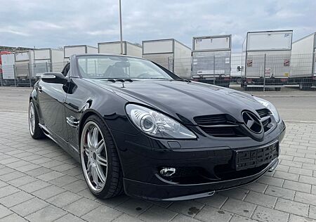 Mercedes-Benz SLK 350 * PIECHA UMBAU*SHZ*XENON*19"*COMAND*LEDER