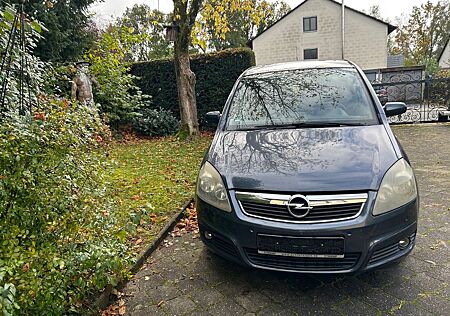 Opel Zafira 2.2 direct Sport Sport