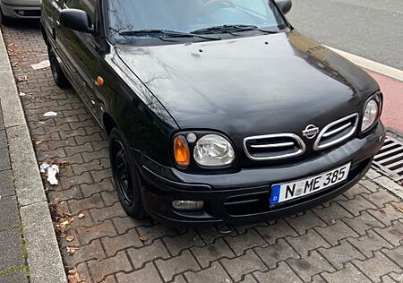 Nissan Micra 1.4i 16 v