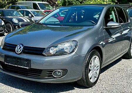 VW Golf Volkswagen VI Trendline Lim. Klimaaut,NaviTemp,Mfl,Alu