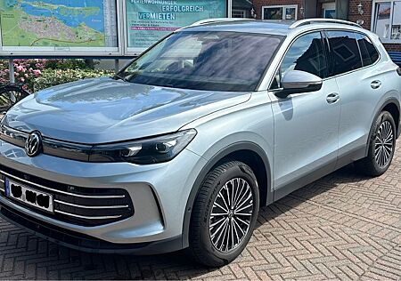 VW Tiguan Volkswagen 2.0 TDI SCR 142kW DSG 4MOTION Eleganc...