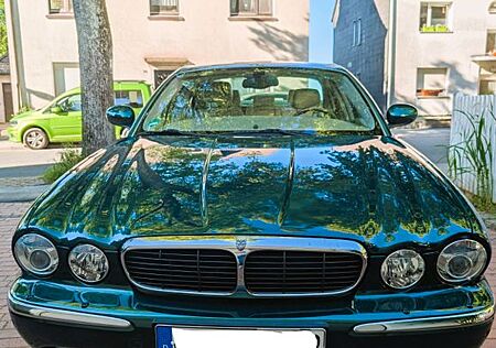 Jaguar XJ6 3 Liter -