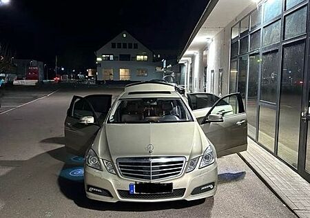 Mercedes-Benz E 250 CGI BlueEFFICIENCY AVANTGARDE AVANTGARDE
