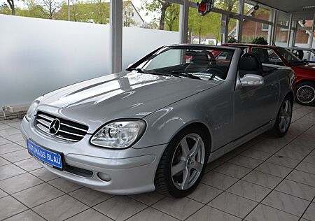 Mercedes-Benz SLK 200 Kompressor *AUTOMATIK*LEDER*SITZHZG*