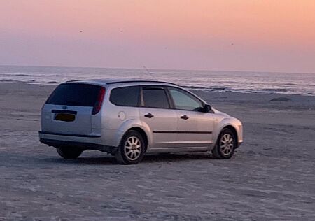 Ford Focus 1.6 Trend, Tempomat, Klimaanlage
