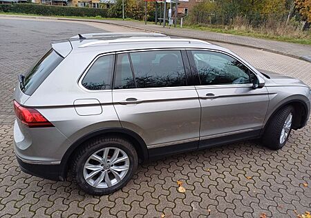 VW Tiguan Volkswagen 2.0 TDI SCR DSG 4MOTION Highline Highline