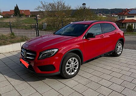 Mercedes-Benz GLA 220 CDI 4MATIC StreetStyle DCT