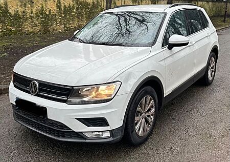VW Tiguan Volkswagen 2.0 TDI 150 SCR DSG BMT Business