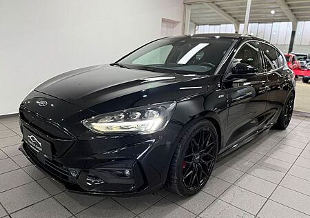 Ford Focus Lim. ST-Line X 1.Hand|Pano|Kamera|Navi