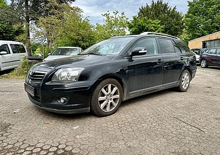 Toyota Avensis Avensi2.0Edition*Tempo*Navi*Klima*2Hand*Tüv10/26