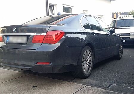 BMW 730d - 7er F01 zu verkaufen Klimaanlage NEU