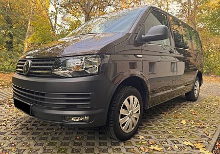 VW T6 Caravelle Volkswagen 9 Sitzer scheckheftgepflegt