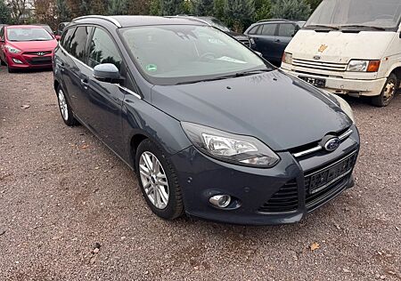 Ford Focus "Navi/Leder/Parkassietent"130277"TÜV-11/27